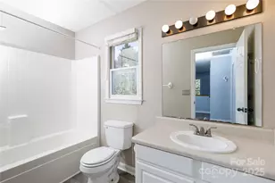 1160 Mulberry Ln, Hickory, NC 28602 - Photo 29