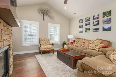 138 Olde Oak Way, Hendersonville, NC 28792 - Photo 9