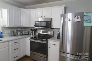 4201 Graceway Dr, Gastonia, NC 28052 - Photo 3