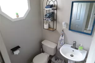 4201 Graceway Dr, Gastonia, NC 28052 - Photo 9