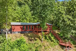 24 Libby Dr, Weaverville, NC 28787 - Photo 1