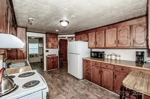 155 Parkertown Rd, Mooresville, NC 28115 - Photo 7