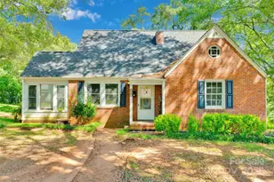 409 Gold St, Shelby, NC 28150 - Photo 1