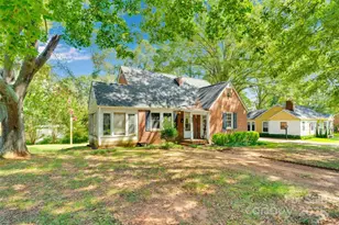 409 Gold St, Shelby, NC 28150 - Photo 3