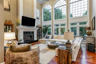 413 Barrington Dr, Asheville, NC 28803 - Photo 9