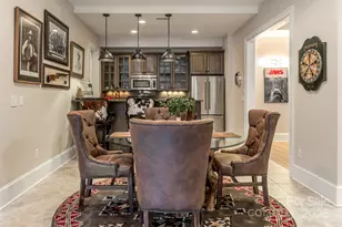 413 Barrington Dr, Asheville, NC 28803 - Photo 37