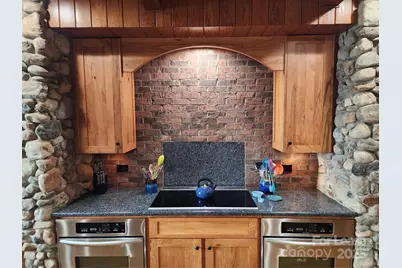 16946 Belle Isle Drive, Cornelius, NC 28031 - Photo 11