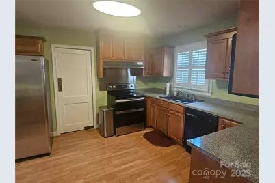 10670 Troutman Road, Midland, NC 28107 - Photo 9