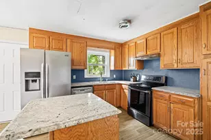 1109 W Edgemont Dr, Lancaster, SC 29720 - Photo 9