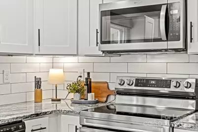 1707 Wilson W Lee Boulevard, Statesville, NC 28677 - Photo 17