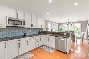 421 Cranborne Chase Dr, Fort Mill, SC 29708 - Photo 7