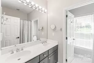 421 Cranborne Chase Dr, Fort Mill, SC 29708 - Photo 37