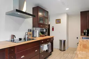 546 N Country Club Rd, Brevard, NC 28712 - Photo 13