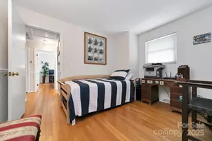 546 N Country Club Rd, Brevard, NC 28712 - Photo 15