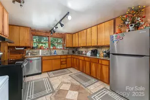 1145 Woolyshot Branch Rd, Hot Springs, NC 28743 - Photo 17