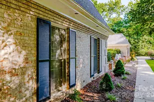 390 Forest Heights Dr, Marion, NC 28752 - Photo 15