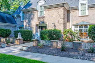 390 Forest Heights Dr, Marion, NC 28752 - Photo 5