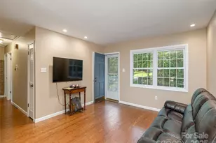 21 Laurel Park Dr, Arden, NC 28704 - Photo 9