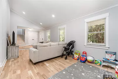 4501 Brookwood Road, Charlotte, NC 28215 - Photo 9