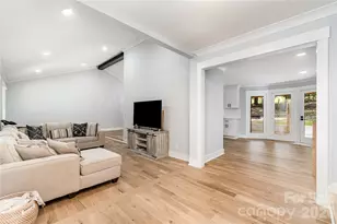 4501 Brookwood Rd, Charlotte, NC 28215 - Photo 5