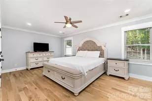 4501 Brookwood Rd, Charlotte, NC 28215 - Photo 13