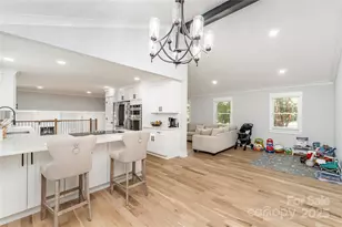 4501 Brookwood Rd, Charlotte, NC 28215 - Photo 7