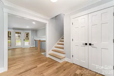 4501 Brookwood Road, Charlotte, NC 28215 - Photo 11