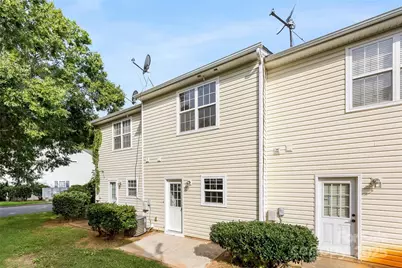 5557 Seths Drive, Charlotte, NC 28269 - Photo 25