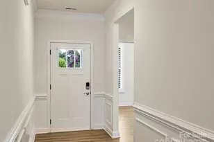 527 Summerfield Pl, Flat Rock, NC 28731 - Photo 3