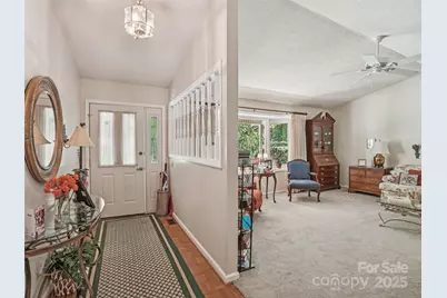 204 Fernwood Drive, Hendersonville, NC 28791 - Photo 9