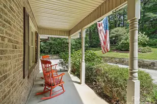 204 Fernwood Dr, Hendersonville, NC 28791 - Photo 7