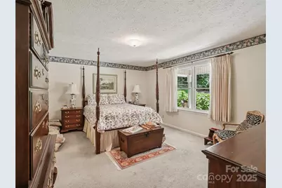 204 Fernwood Drive, Hendersonville, NC 28791 - Photo 21