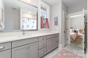 2934 Hillside Springs Dr, Charlotte, NC 28209 - Photo 25