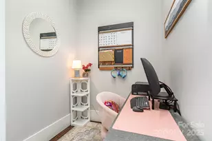 2934 Hillside Springs Dr, Charlotte, NC 28209 - Photo 17