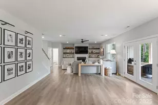 11228 Wooded Saddle Rd, Charlotte, NC 28216 - Photo 19