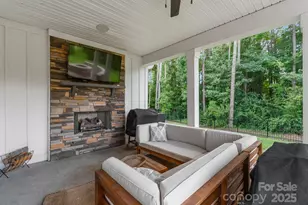 11228 Wooded Saddle Rd, Charlotte, NC 28216 - Photo 39