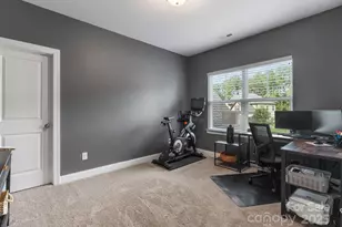 11228 Wooded Saddle Rd, Charlotte, NC 28216 - Photo 37