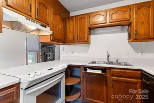 153 Elkwood Ave, Asheville, NC 28804 - Photo 17