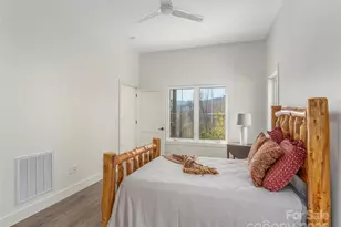 410 Dream Valley Dr, Clyde, NC 28721 - Photo 15