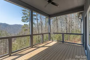 410 Dream Valley Dr, Clyde, NC 28721 - Photo 25