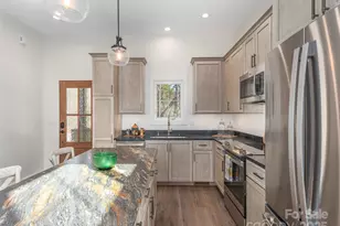 410 Dream Valley Dr, Clyde, NC 28721 - Photo 5