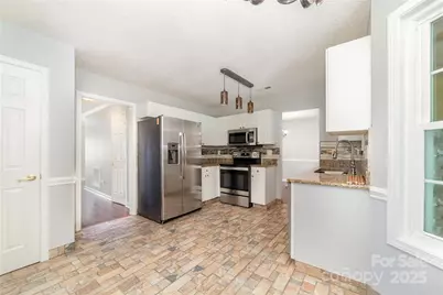 200 Sidney Court, Monroe, NC 28110 - Photo 5