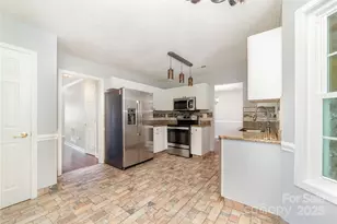 200 Sidney Ct, Monroe, NC 28110 - Photo 5