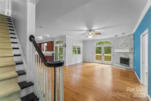 506 Kings Ridge, Asheville, NC 28804 - Photo 7