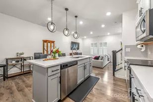 2038 Crooked Oak Ln, York, SC 29745 - Photo 9