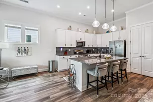 10400 Superb Ln, Charlotte, NC 28215 - Photo 25