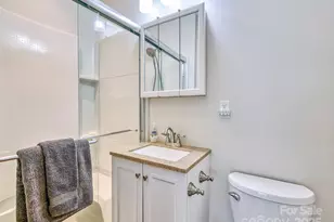 85 E Marshall St, Waynesville, NC 28786 - Photo 41