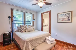 85 E Marshall St, Waynesville, NC 28786 - Photo 25