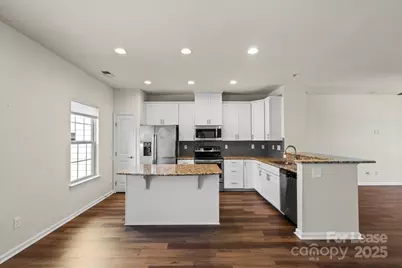 3323 Major Samuals Way, Charlotte, NC 28208 - Photo 9