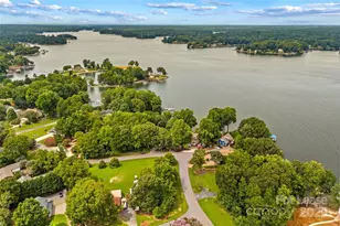 9598 Riviera Dr, Sherrills Ford, NC 28673 - Photo 1